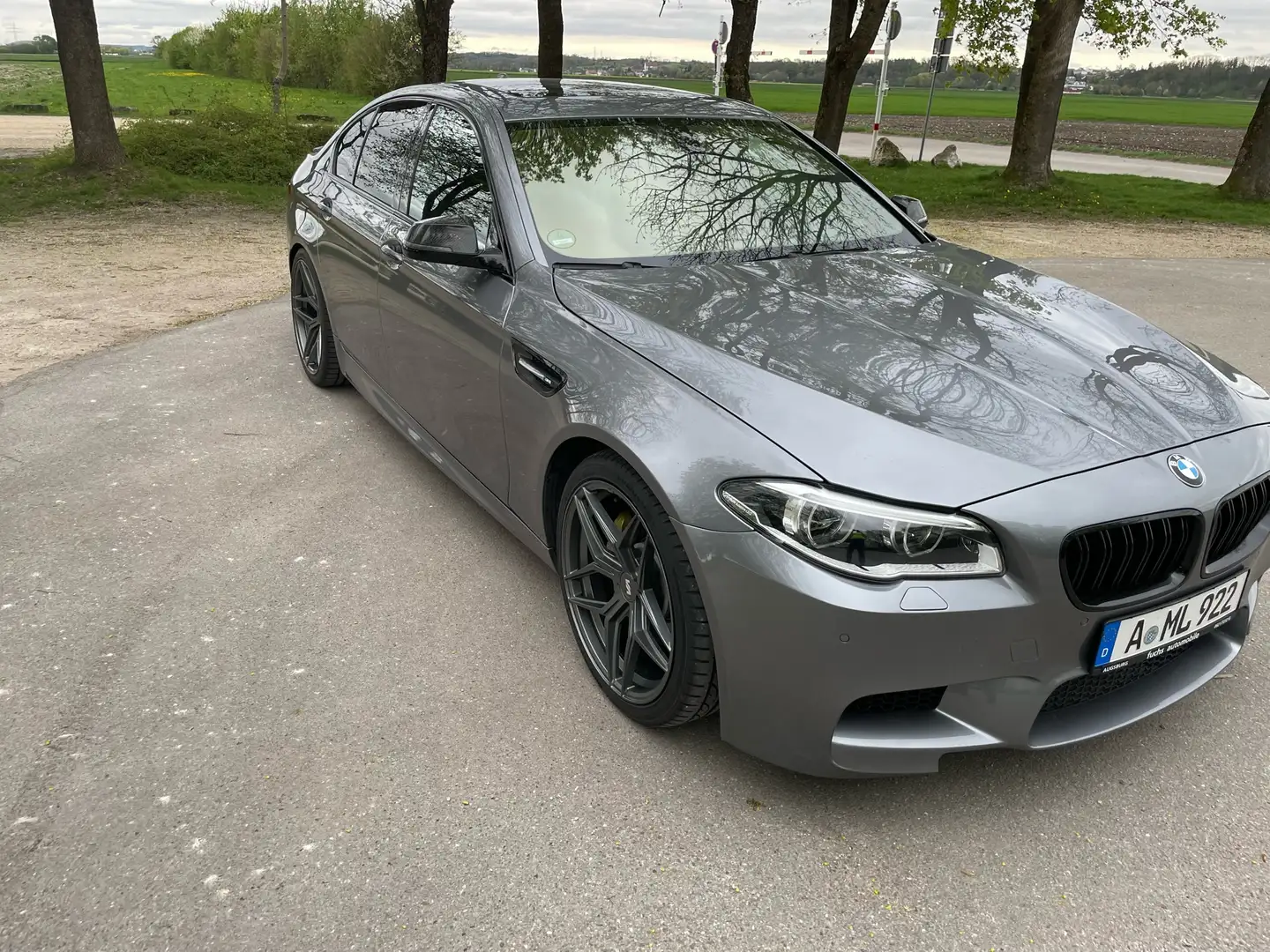BMW 535 535i M Paket M Performance Grey - 2