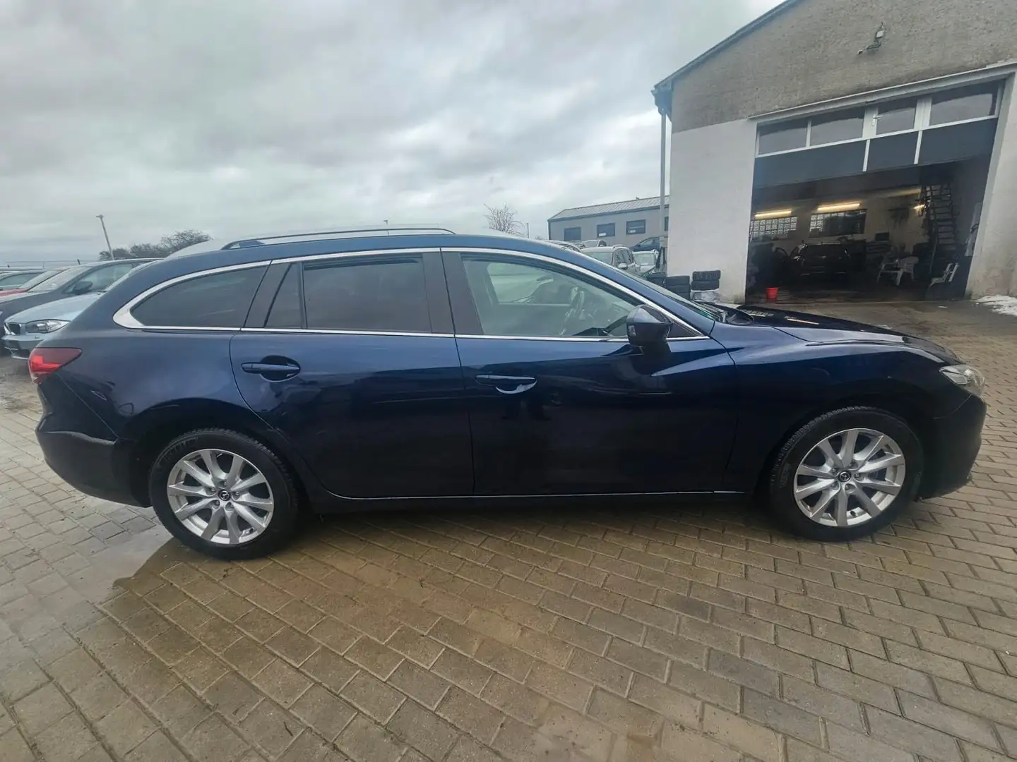 Mazda 6 Kombi Center-Line Blau - 2