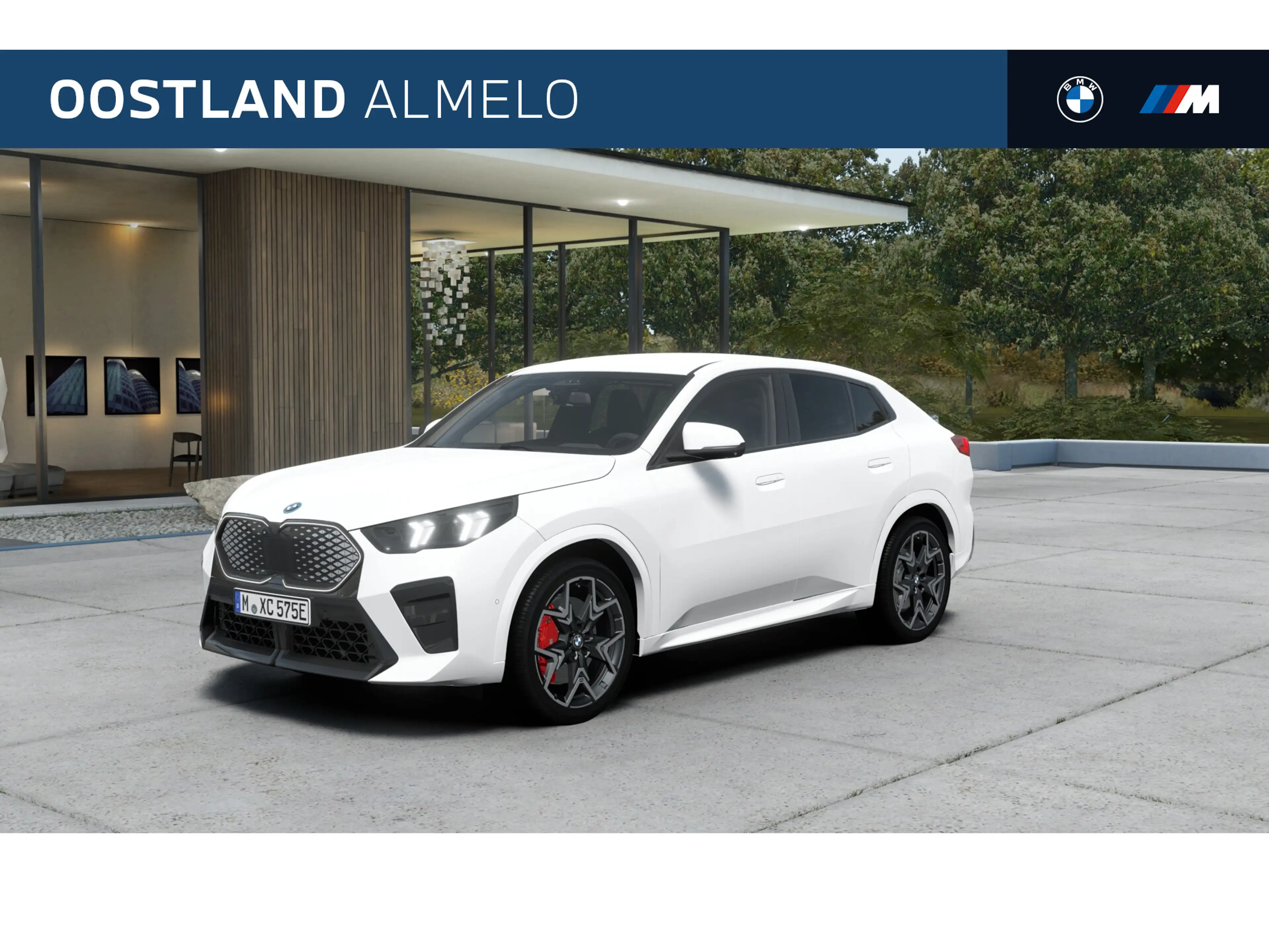 BMW iX2 eDrive20 M Sport / Sportstoelen / Head-Up / M Adap