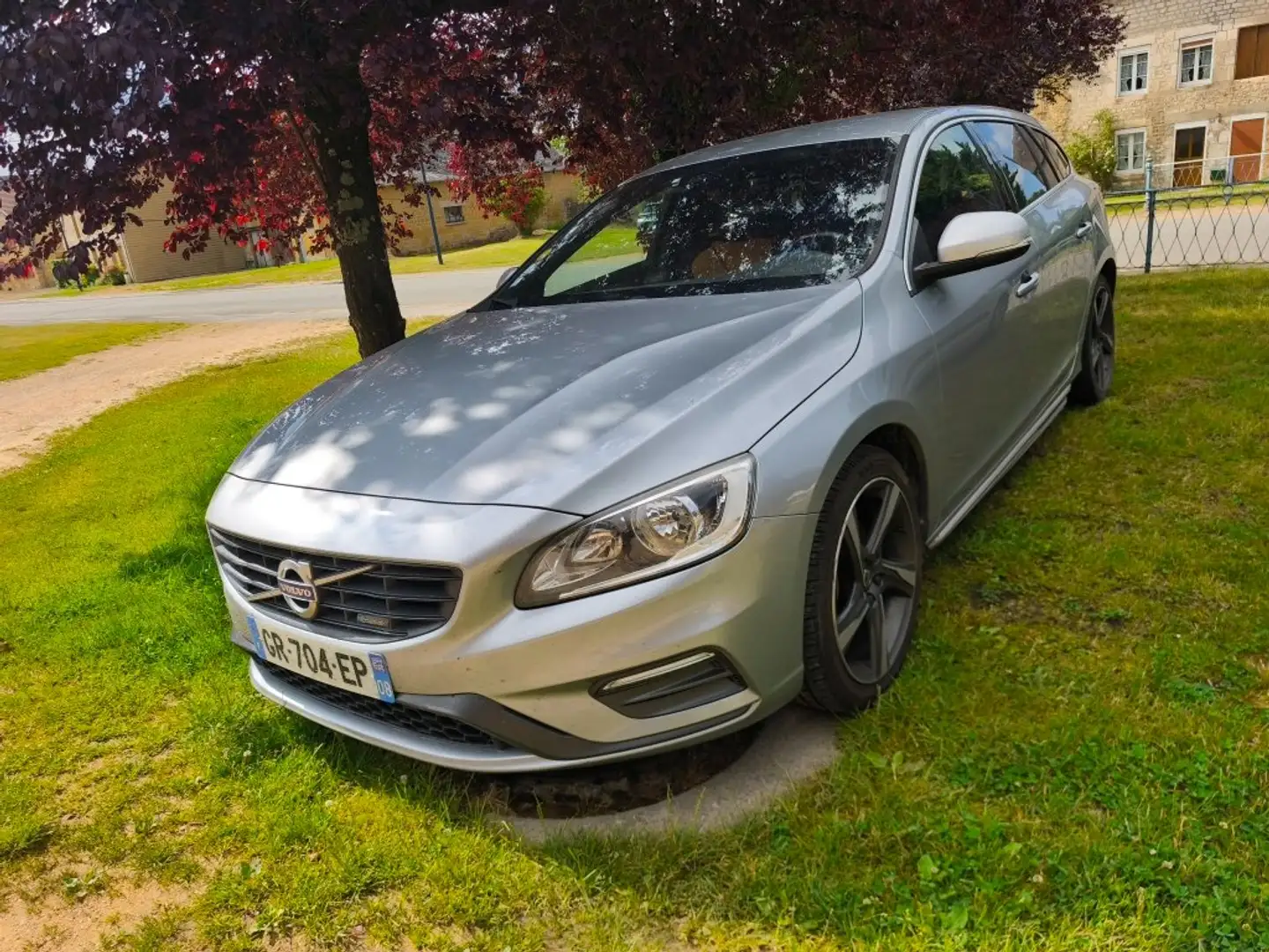 Volvo V60 V60 D2 115 ch Stop Gris - 1