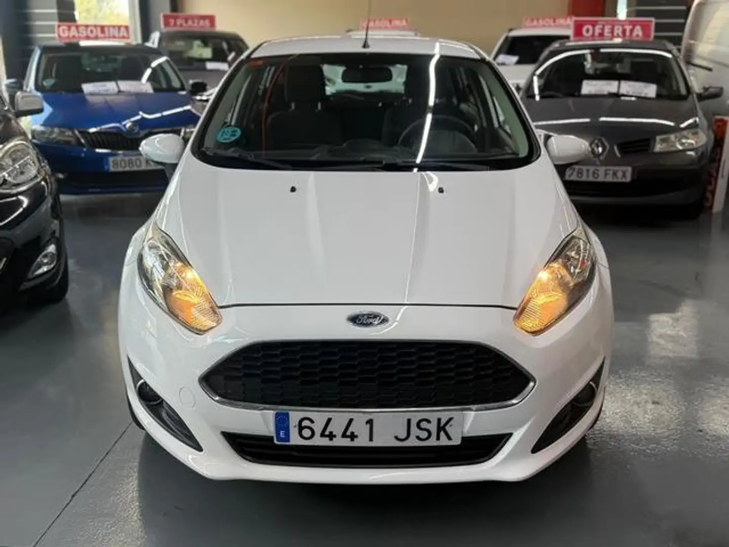 Ford Fiesta 1.25 Trend 82 Blanco - 1