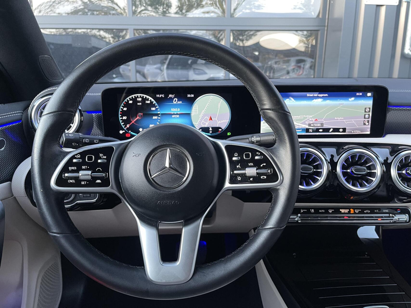 Mercedes-Benz CLA 180 Shooting Brake AUT. MULTI BEAM|SFEERVERLICHTING|DI — photo 10