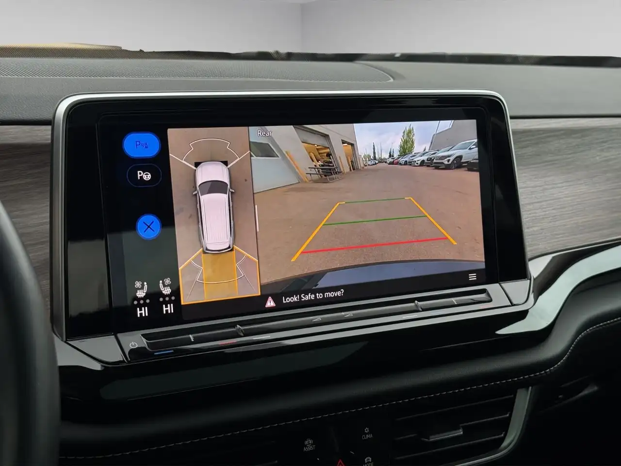 Volkswagen Atlas снимка Volkswagen Atlas