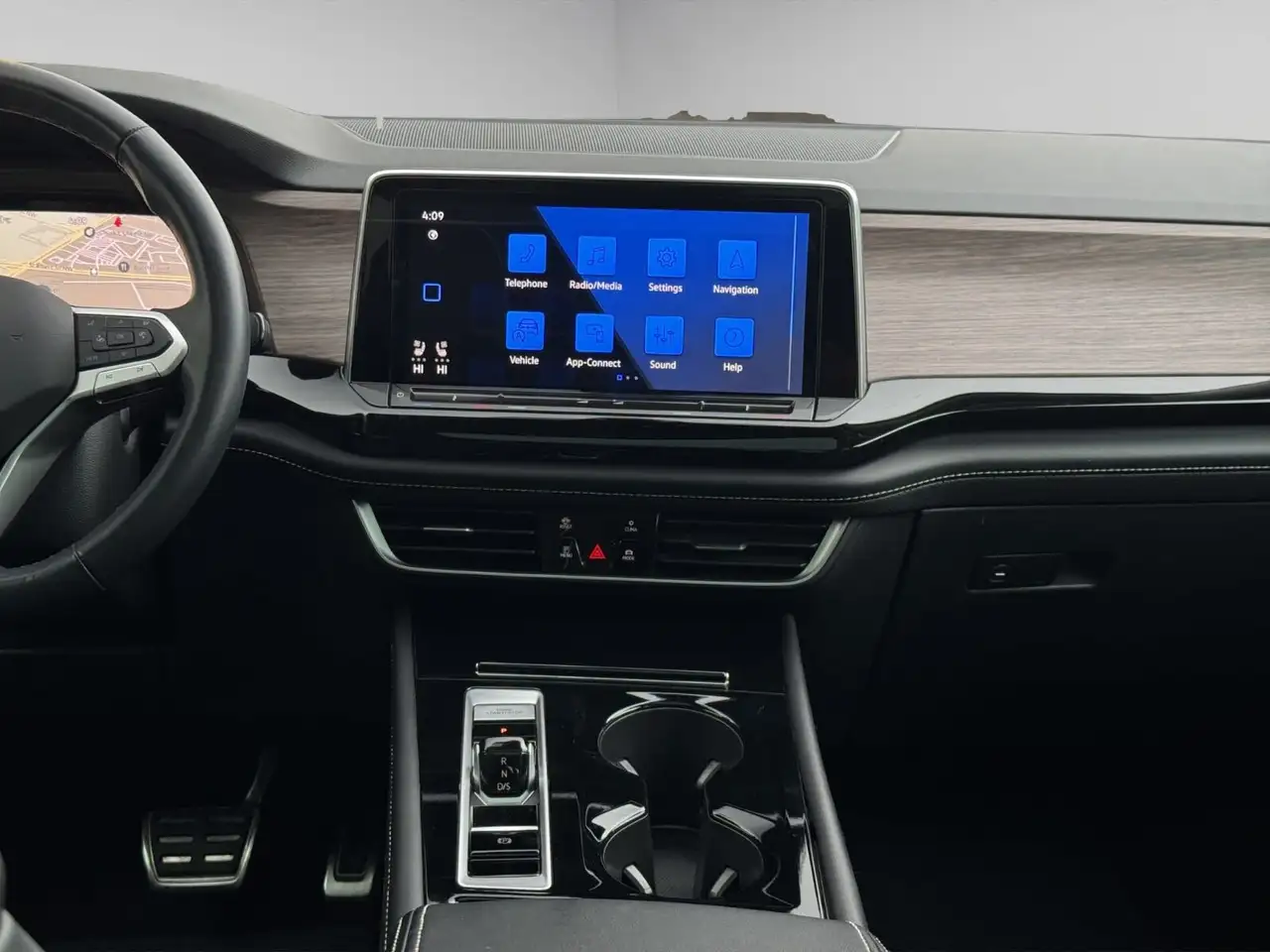 Volkswagen Atlas снимка Volkswagen Atlas