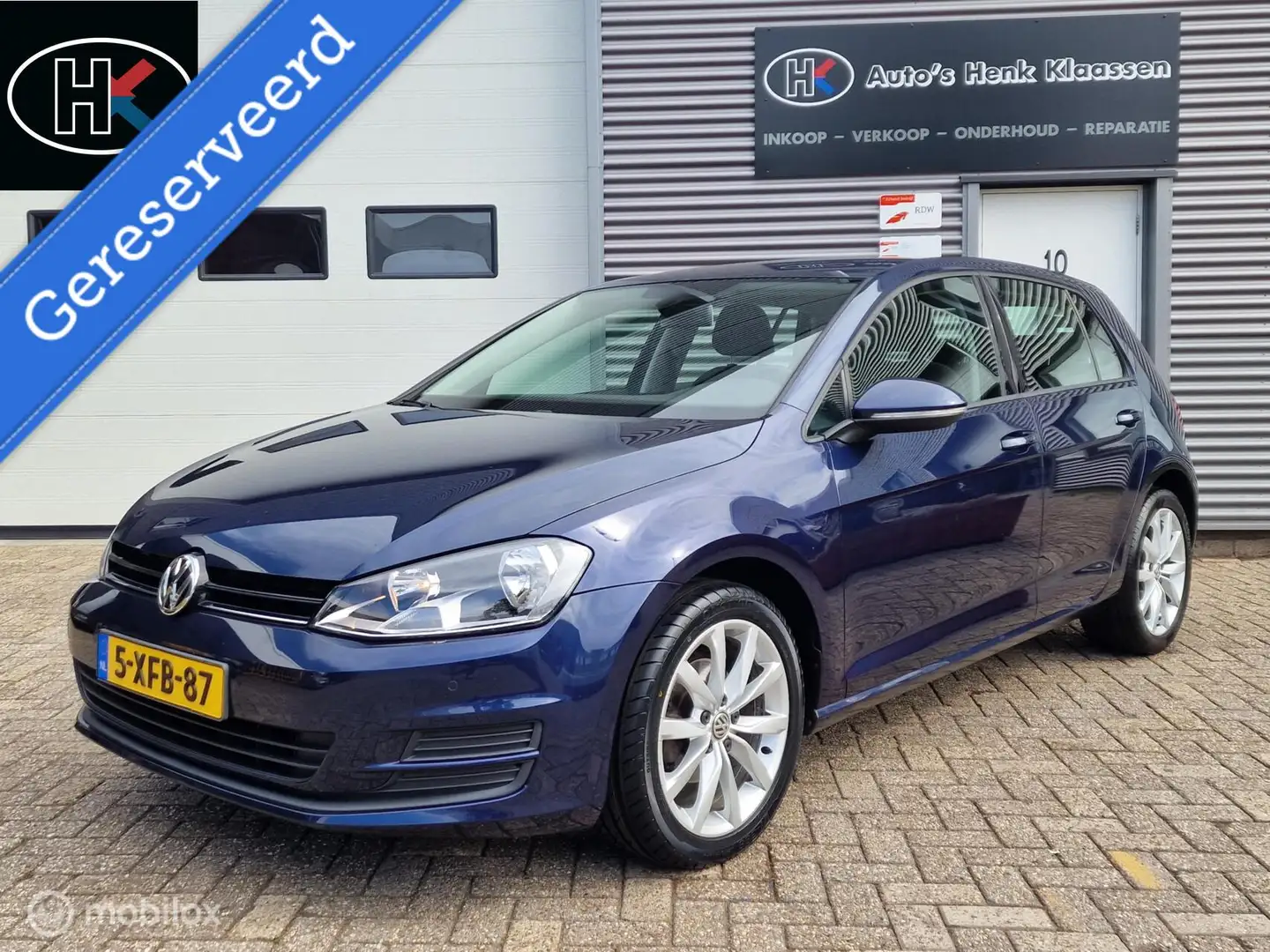 Volkswagen Golf 7 5-deurs 1.2TSi 105pk H6 Trend Edition Navi Blau - 1
