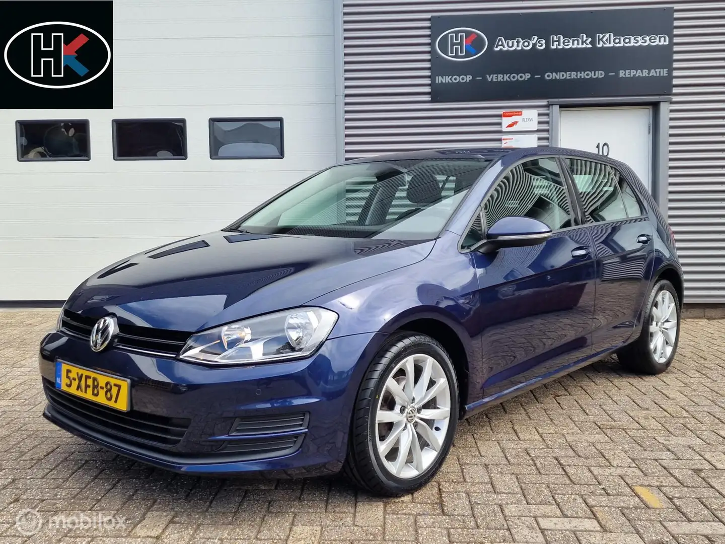 Volkswagen Golf 7 5-deurs 1.2TSi 105pk H6 Trend Edition Navi Bleu - 1