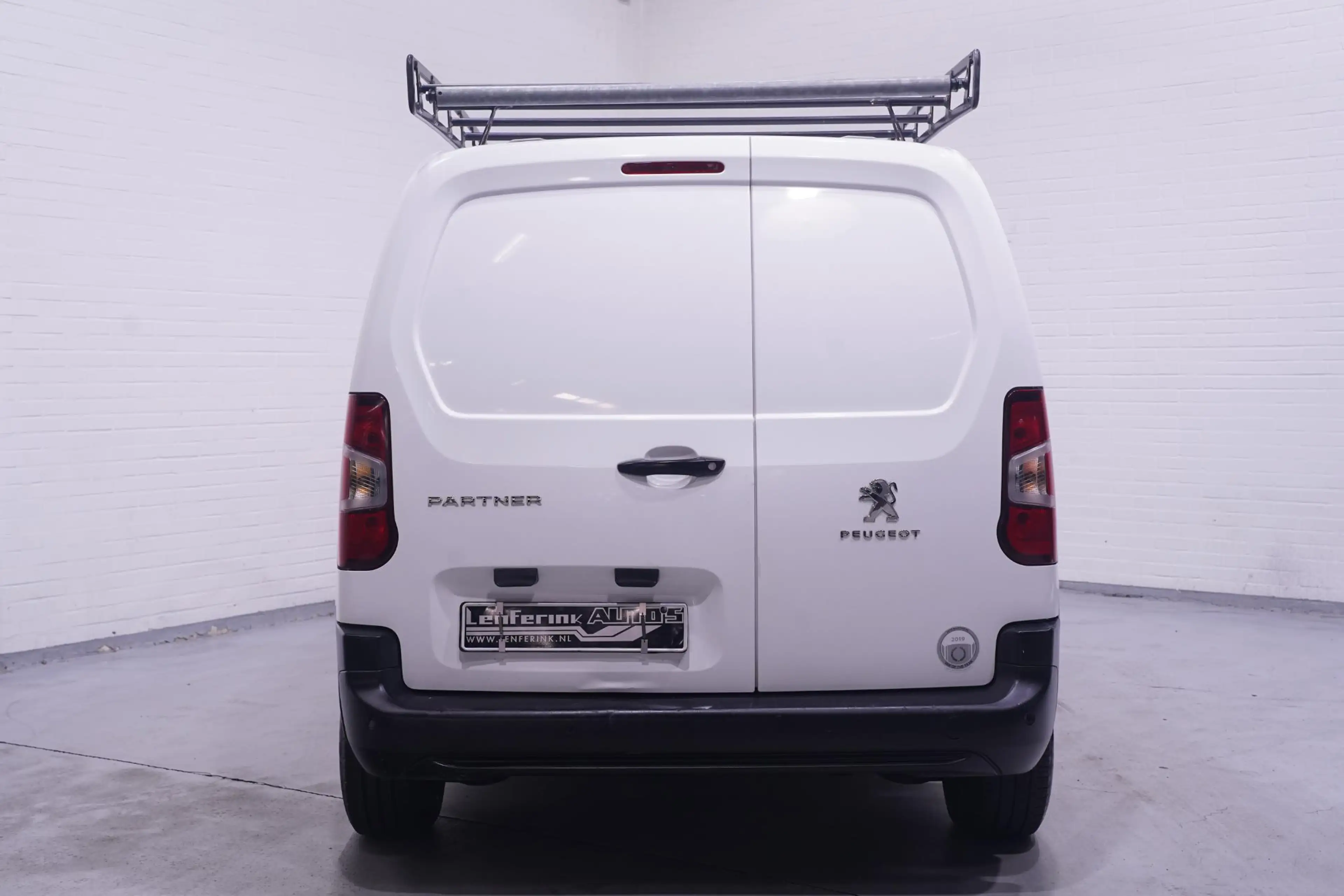 Peugeot Partner 1.5 BlueHDI 75 pk Premium Airco, Apple Carplay Cru — photo 10