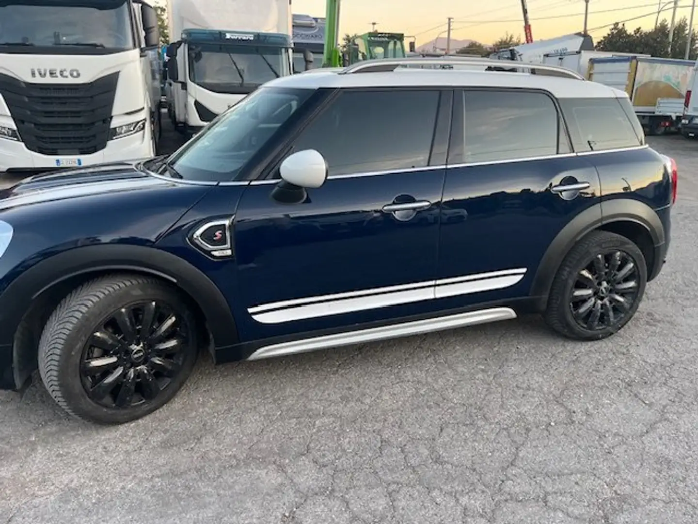 MINI Cooper SD Countryman Mini Countryman 2.0 Cooper SD Boost all4 auto Bleu - 1