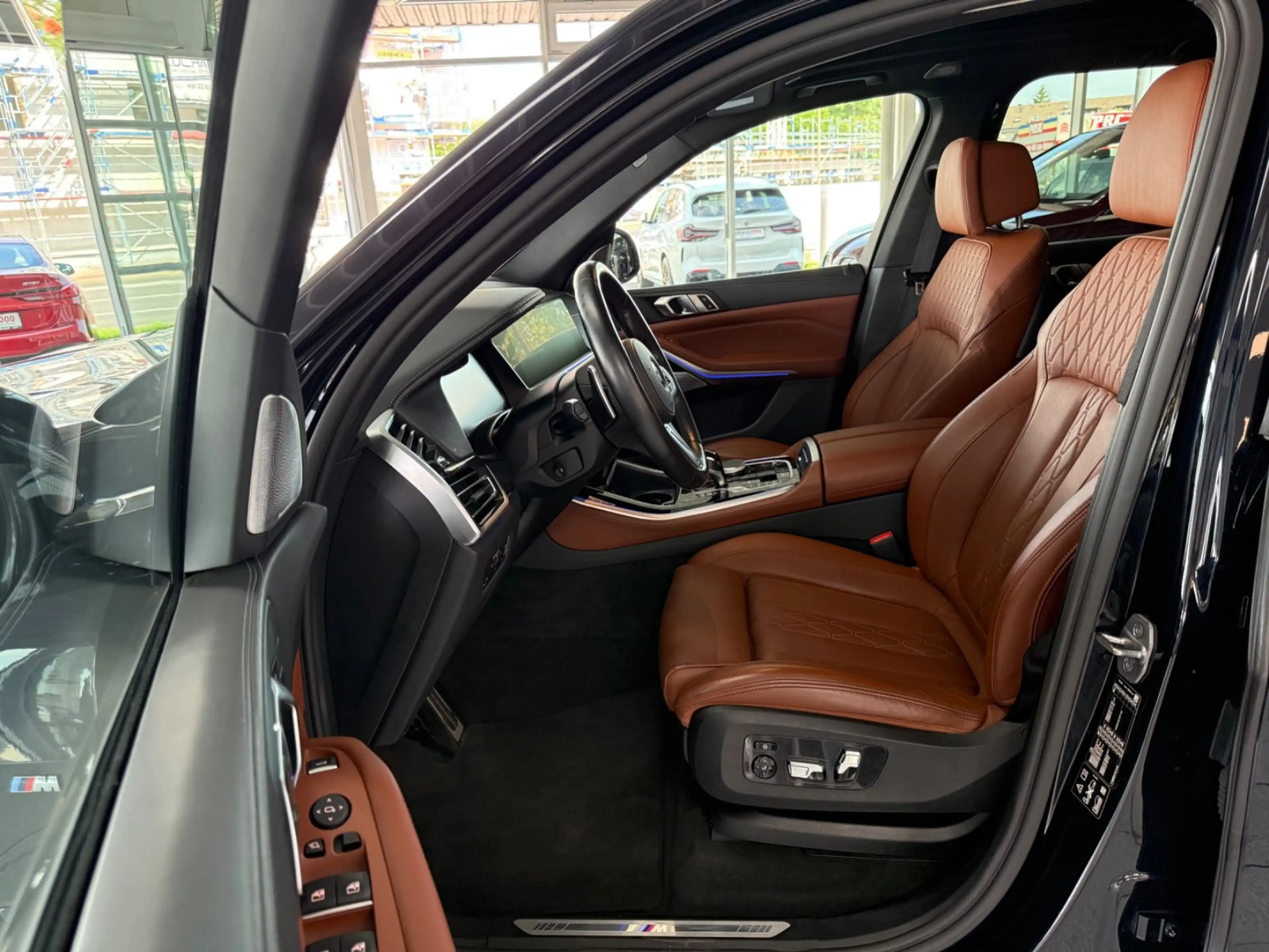 BMW X5 xDrive 40i M Sportpaket LASER/HUD/PANO/STANDH — photo 10