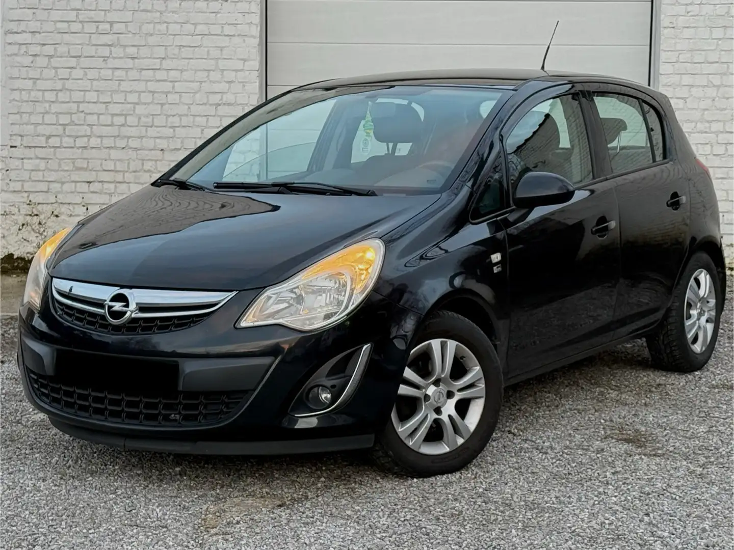 Opel Corsa 1.0i *138.000km*2013*Euro5* Zwart - 2