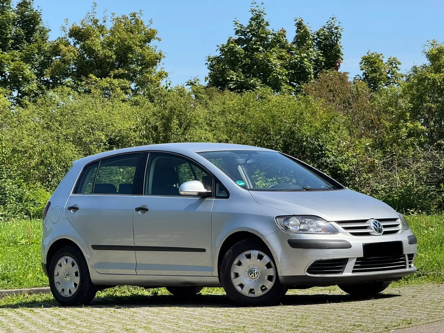 Volkswagen Golf Plus 1.6 Sportline guter Zustand Tüv Neu Zilver - 2