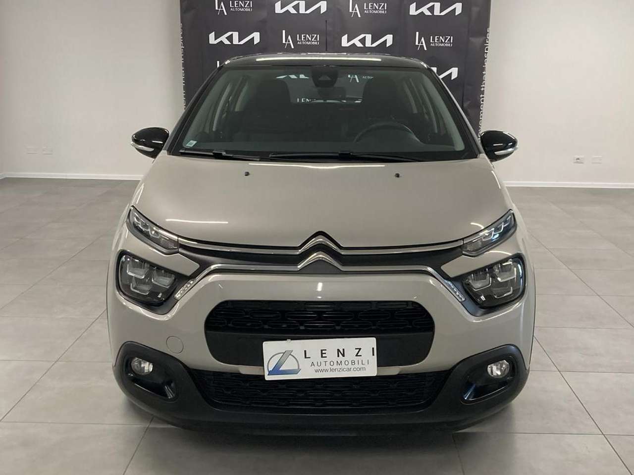 Citroen C3 C3 1.2 puretech Shine CINGHIA DISTRIBUZIONE NUOVA.