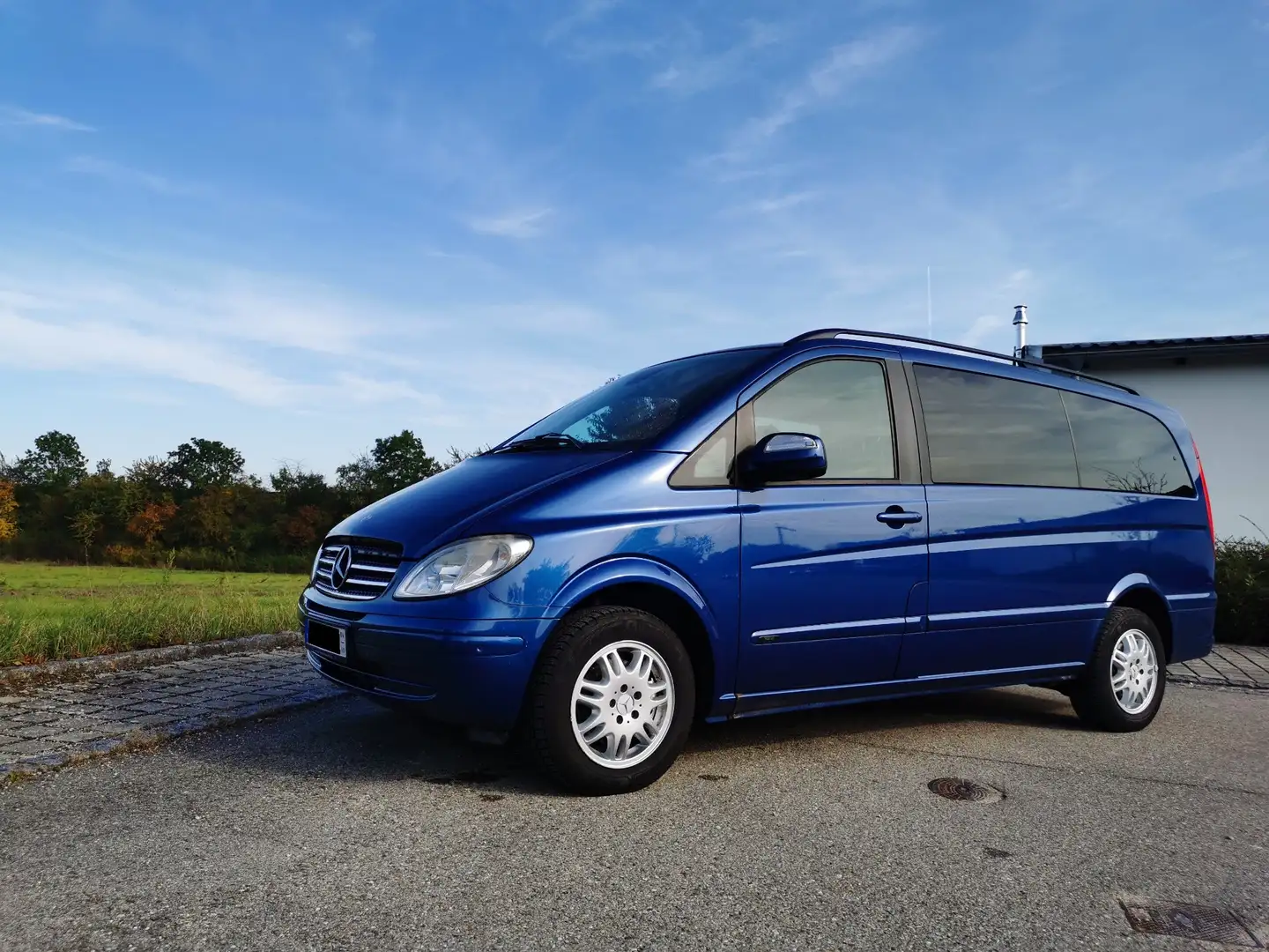 Mercedes-Benz Viano 2.2 CDI Trend Edition lang (639.813) Bleu - 1