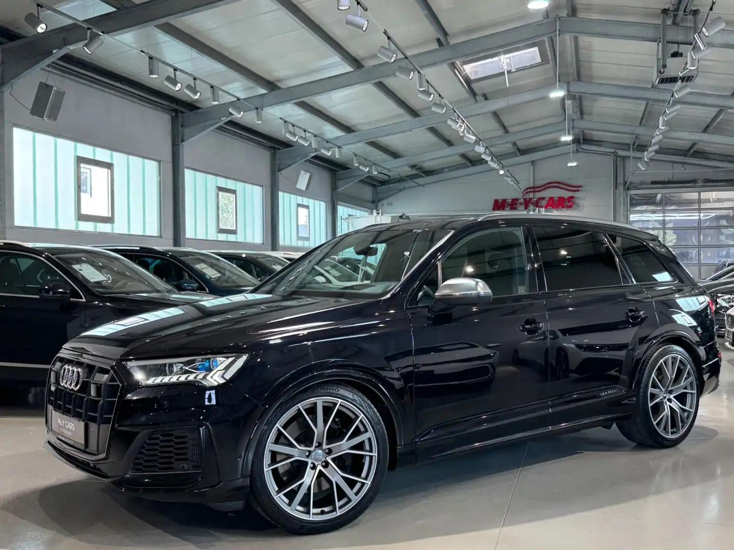 Audi SQ7 4.0 TDI*AHK*HUD*PANO*LUFT*22"*Matrix*360°* Schwarz - 2