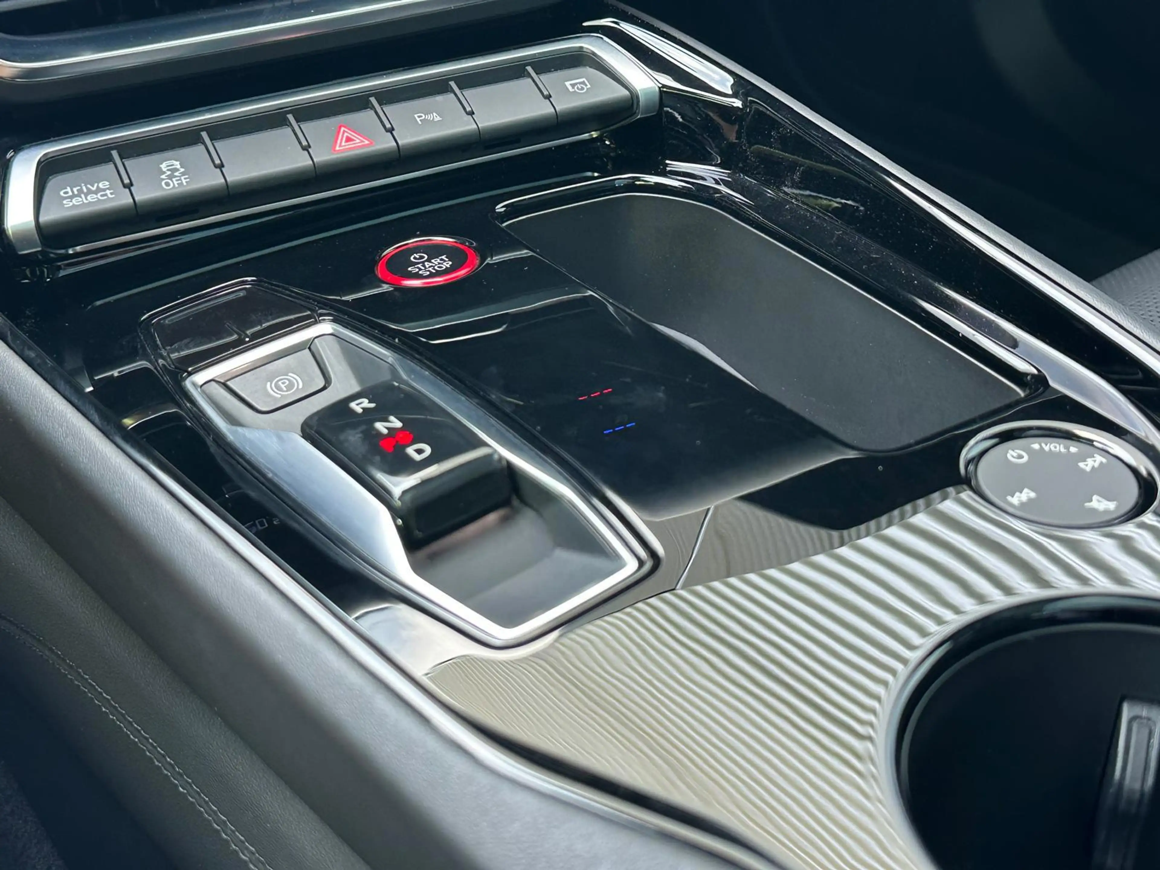 Audi RS e-tron GT Quattro |RS-seats |Pano |B&O |Luchtvering |Head-Up — photo 16