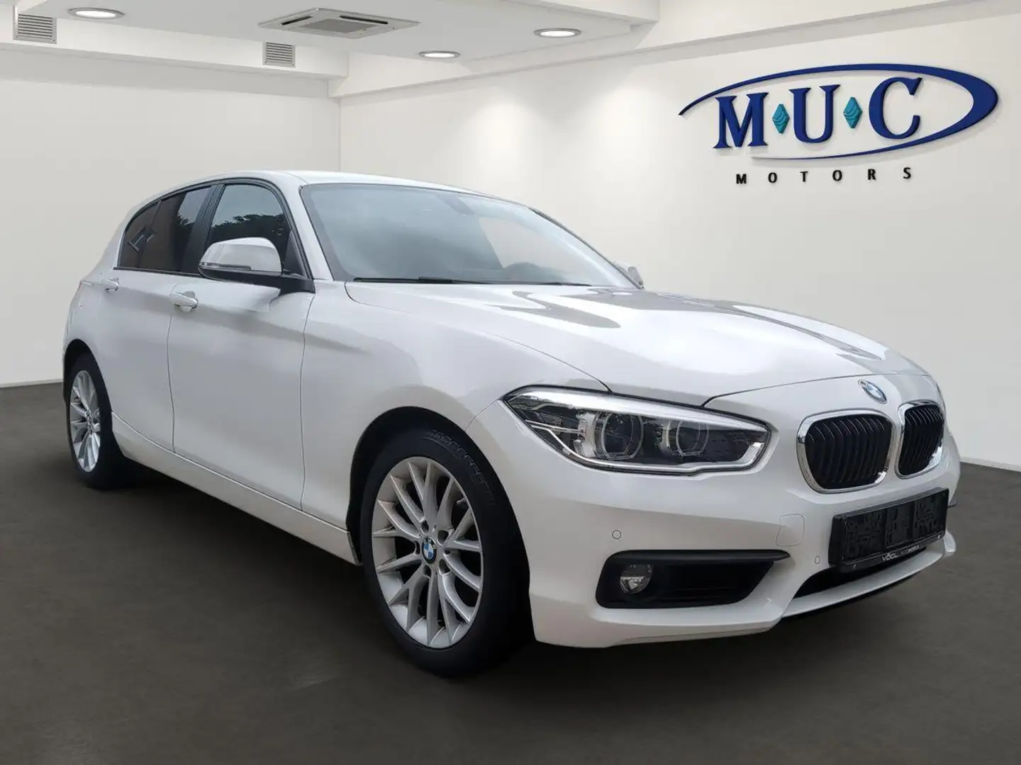 BMW 120 120 d ~Navi~LED~ PDC Weiß - 2