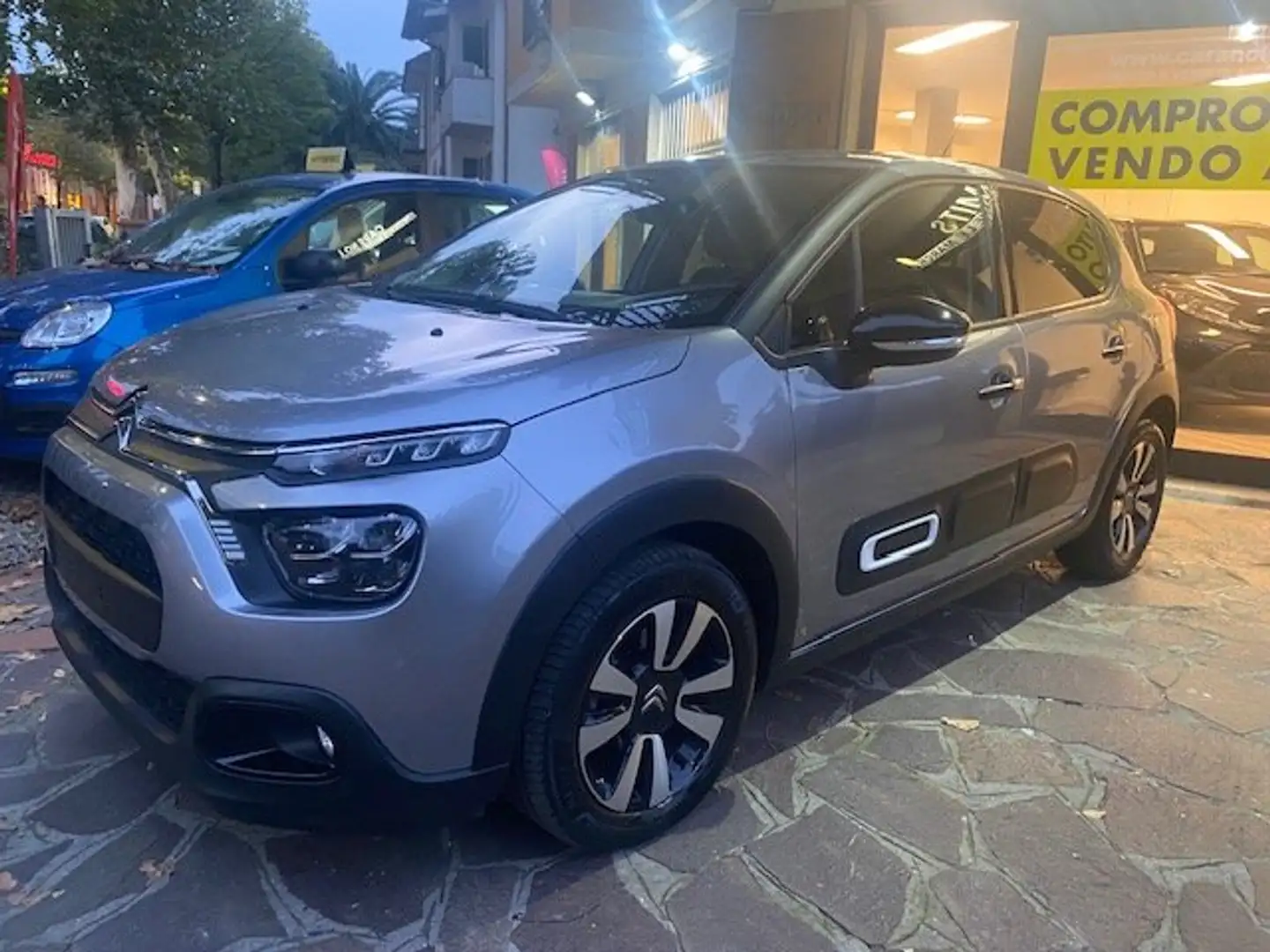Citroen C3 C3 1.2 puretech ...AUTOMATICA! Gris - 1