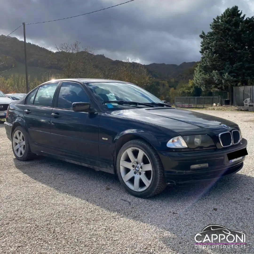 BMW 320 D Schwarz - 1