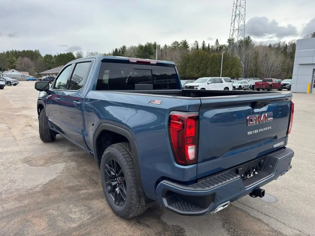 GMC Sierra 1500 снимка GMC Sierra 1500