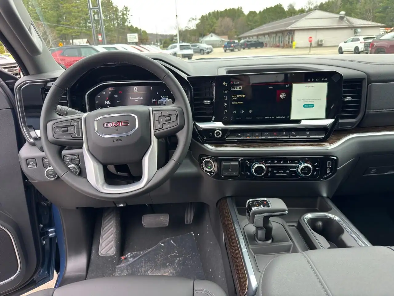 GMC Sierra 1500 снимка GMC Sierra 1500