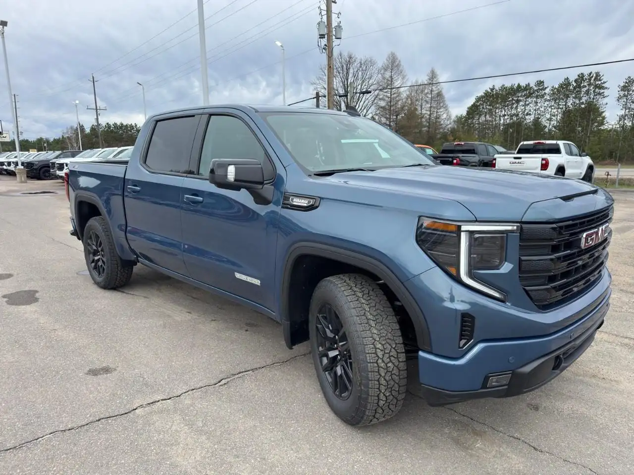 GMC Sierra 1500 снимка GMC Sierra 1500