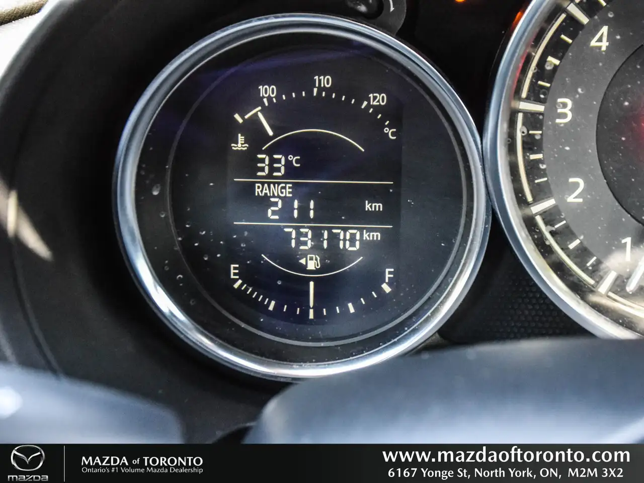 Mazda MX-5 Miata снимка Mazda MX-5 Miata