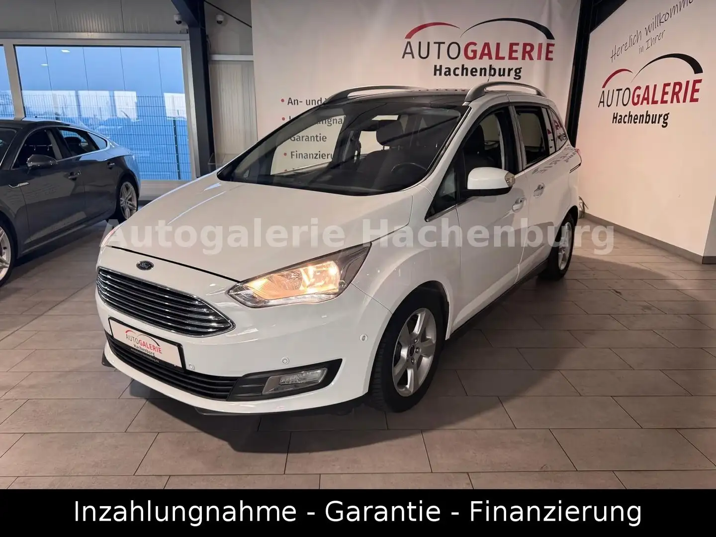 Ford Grand C-Max Titanium/Navi/AHK/CAM/GARANTIE/E6 Weiß - 1
