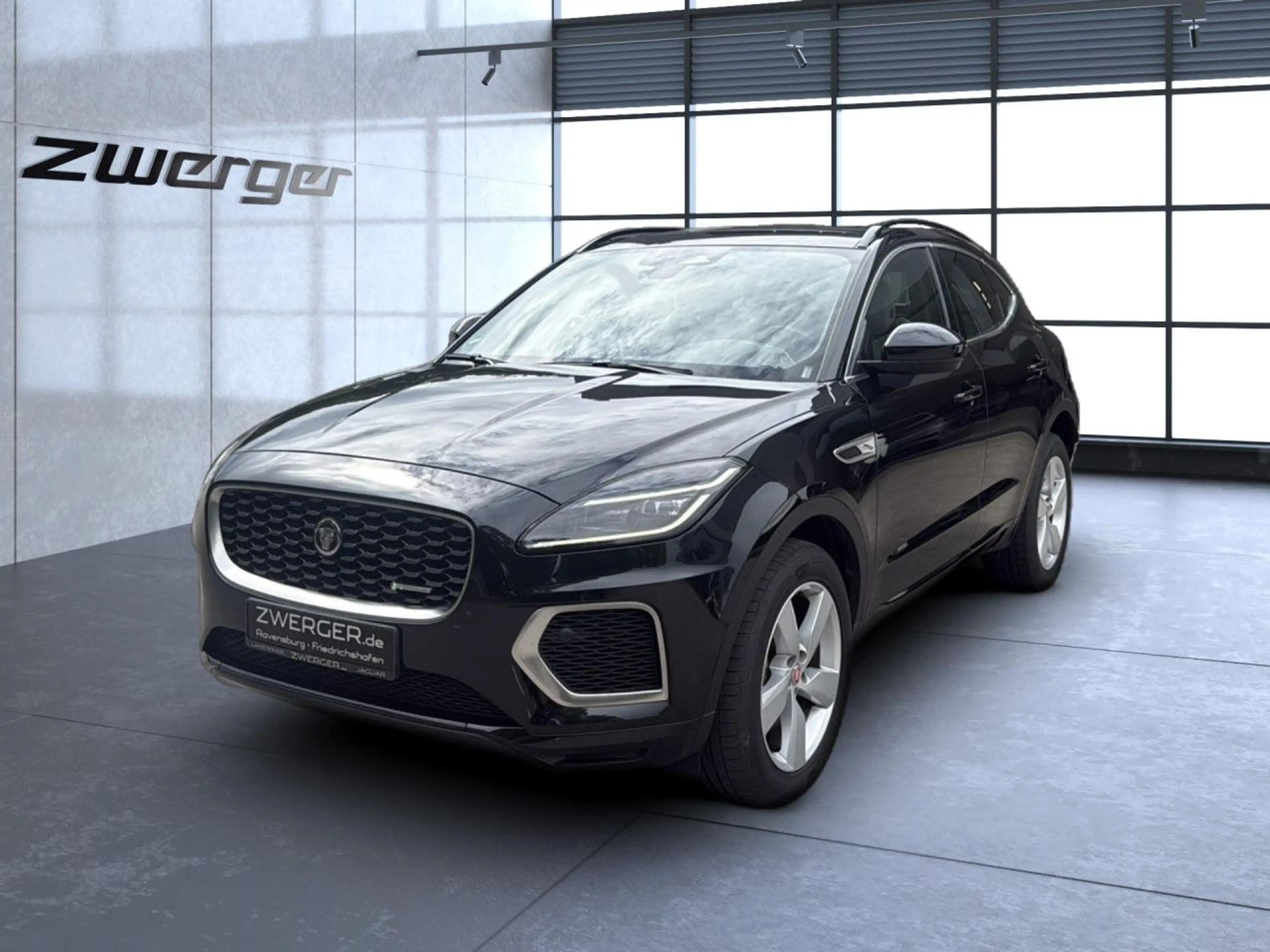 Jaguar E-Type E-Pace P300e PHEV R-Dynamic SE PANORAMA Bluetooth