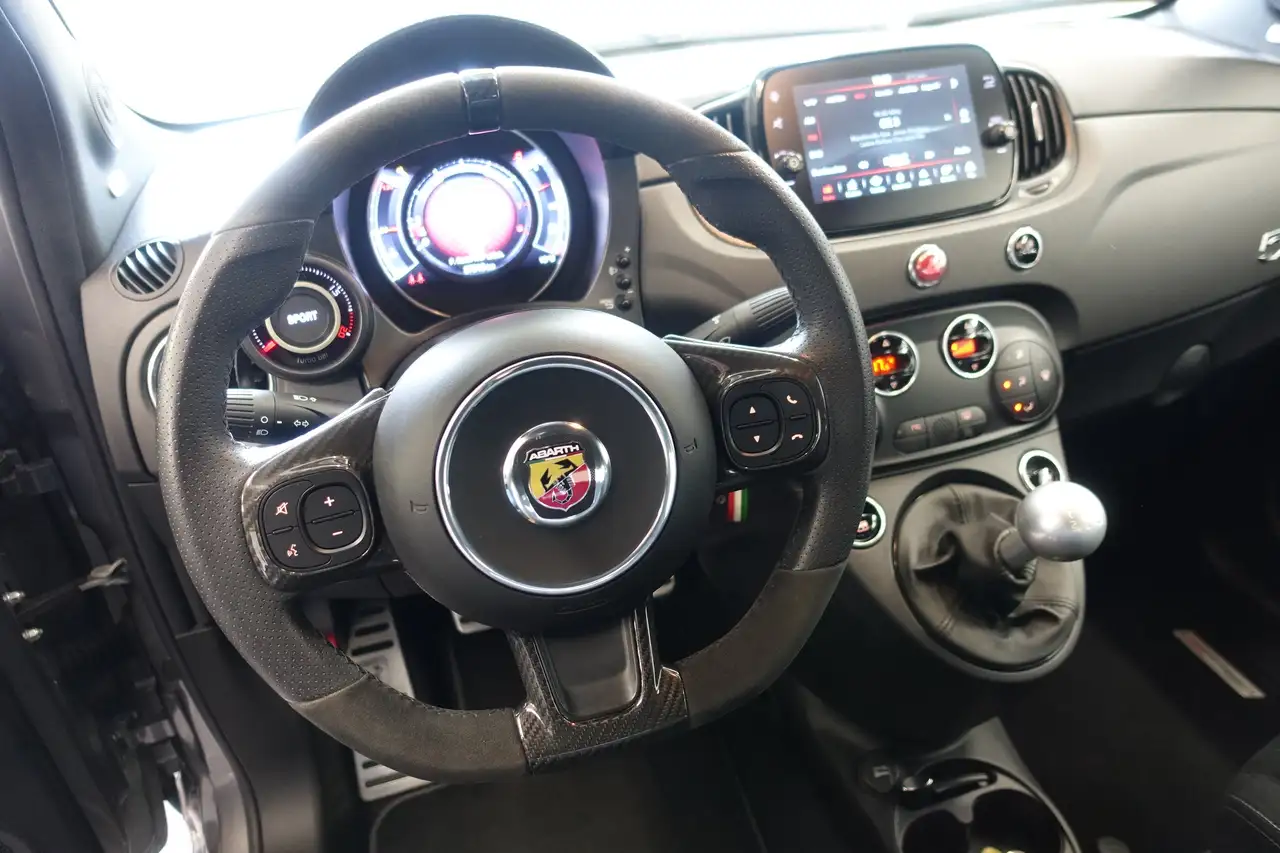 Abarth 500C 2022