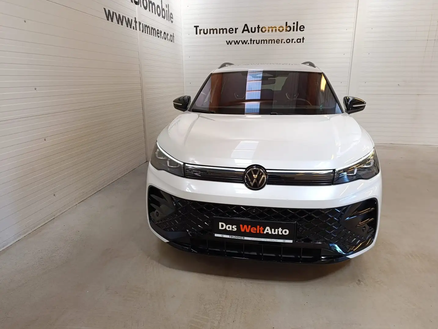 Volkswagen Tiguan R-Line TDI 4MOTION DSG Weiß - 2