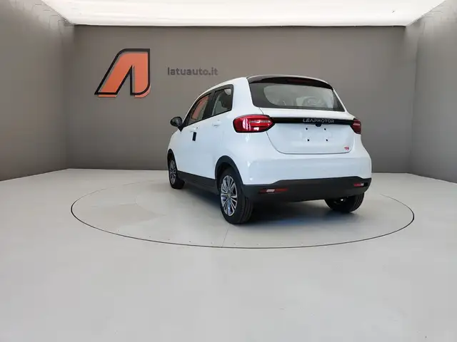 Leapmotor T03 view 5