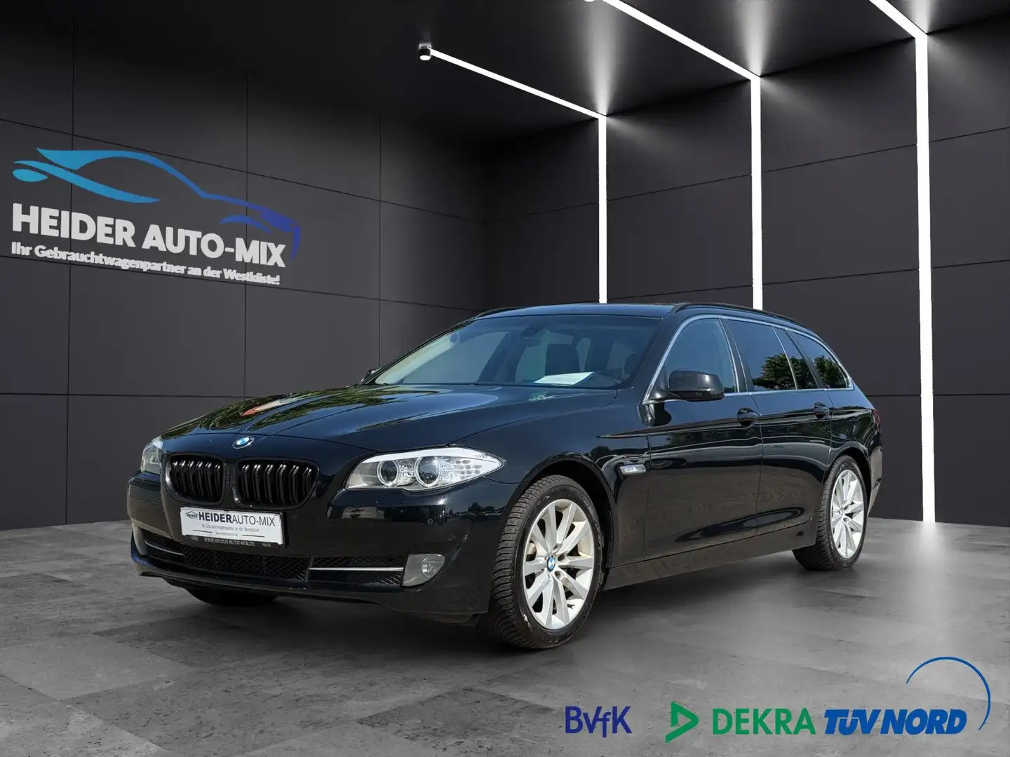 BMW 520 d Touring Aut. NAVI|LEDER|XENON|TEMPOMAT|PDC Noir - 1