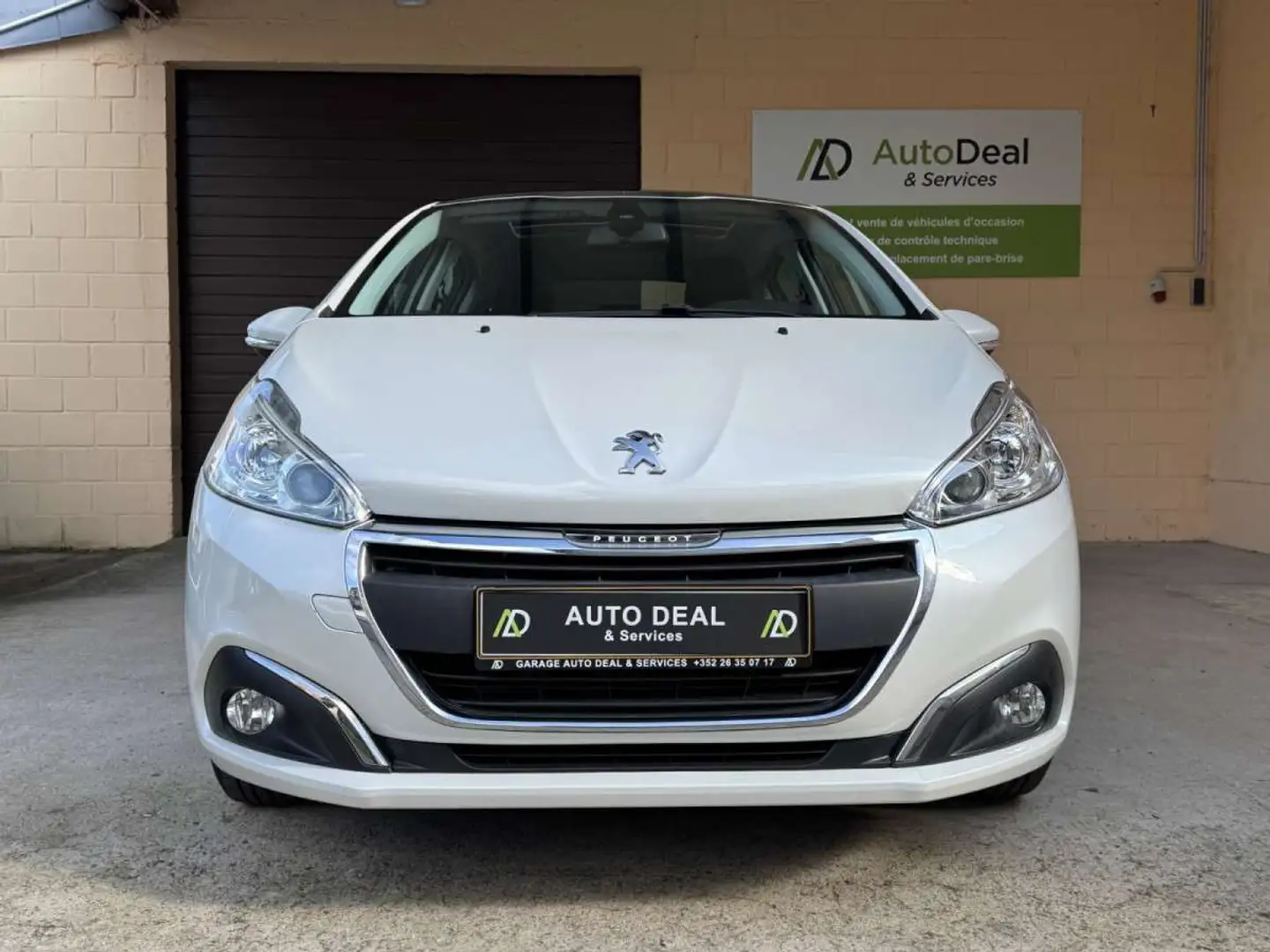 Peugeot 208 1.2 Active 110CV Beige - 2