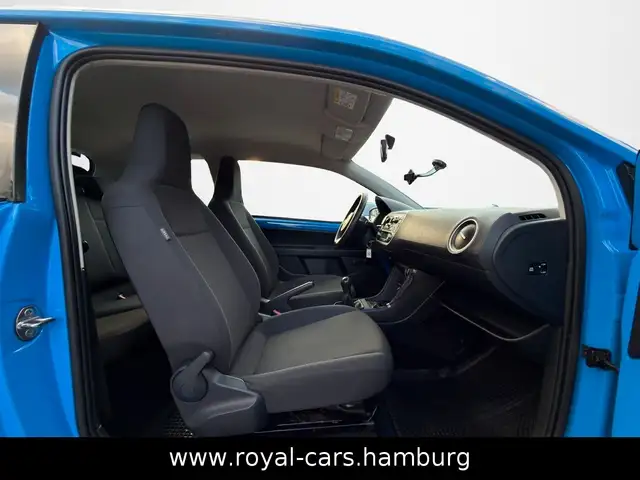 Volkswagen Up! view 15