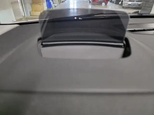 BMW 2 Series view 11