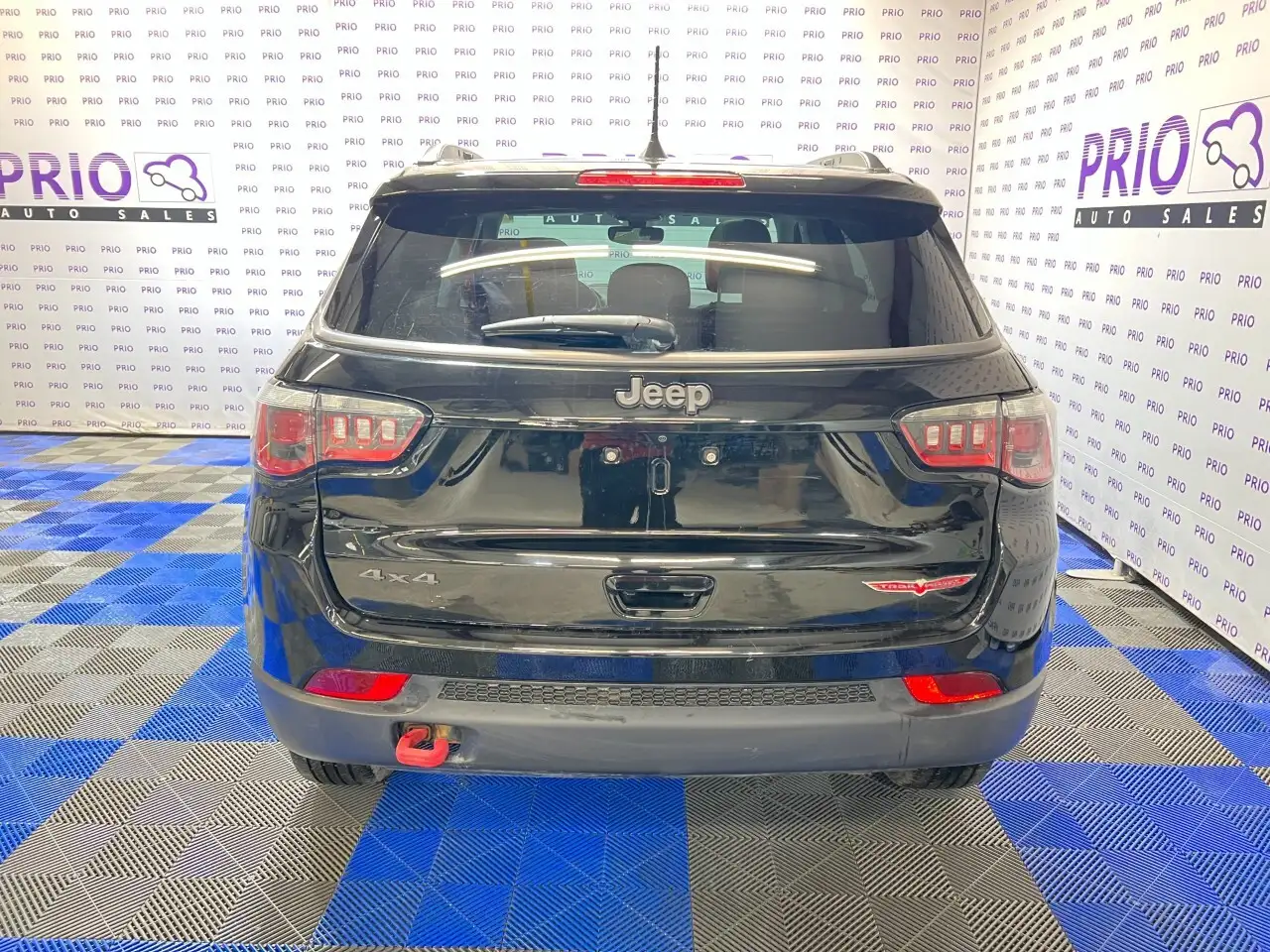 Jeep Compass снимка Jeep Compass