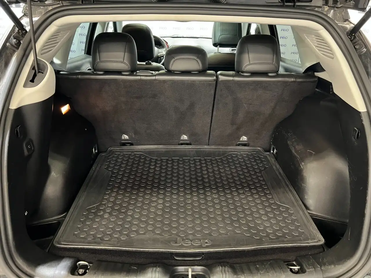 Jeep Compass снимка Jeep Compass