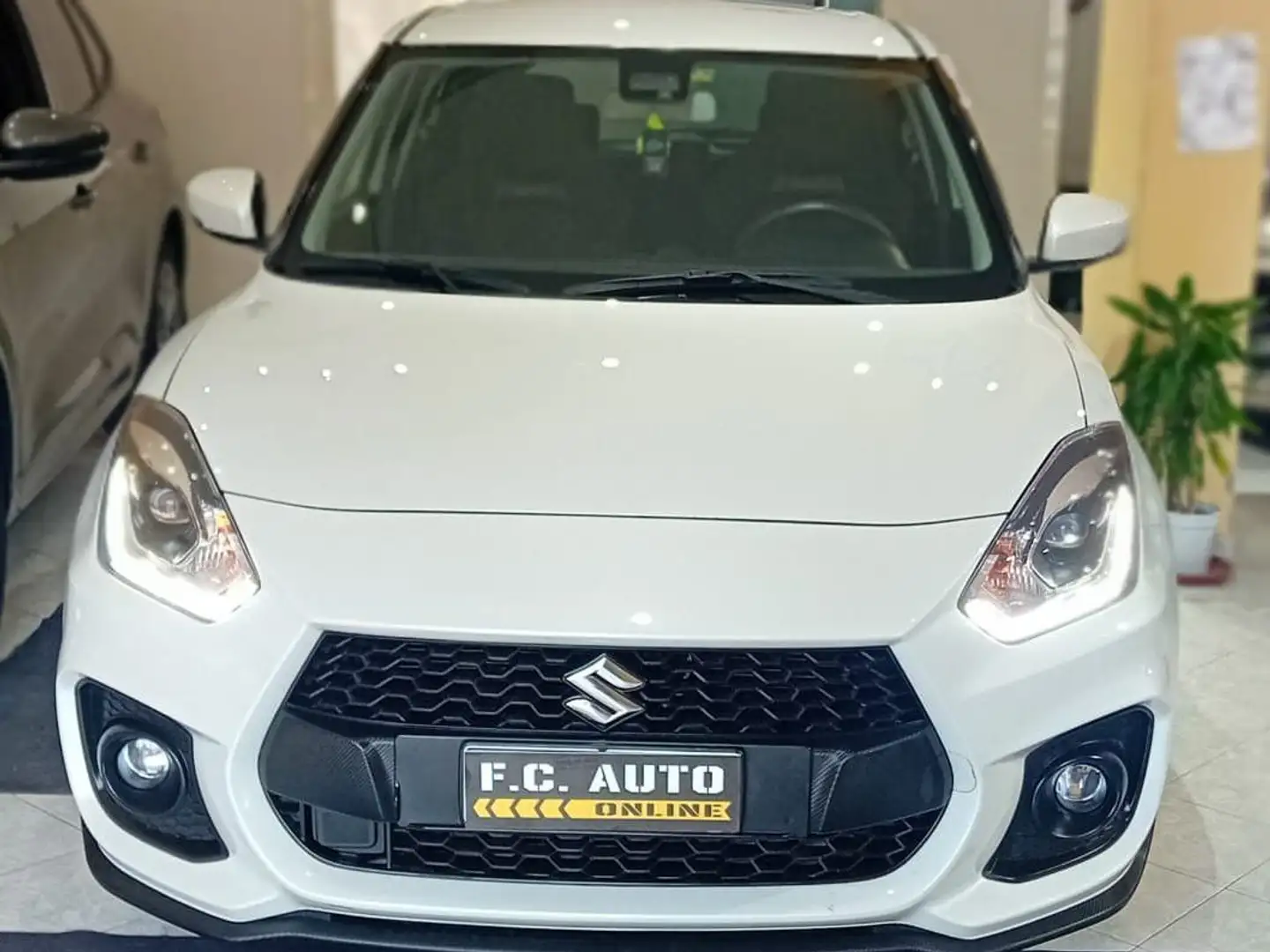 Suzuki Swift Swift VI 2017 1.4 boosterjet Sport 2wd Bianco - 1