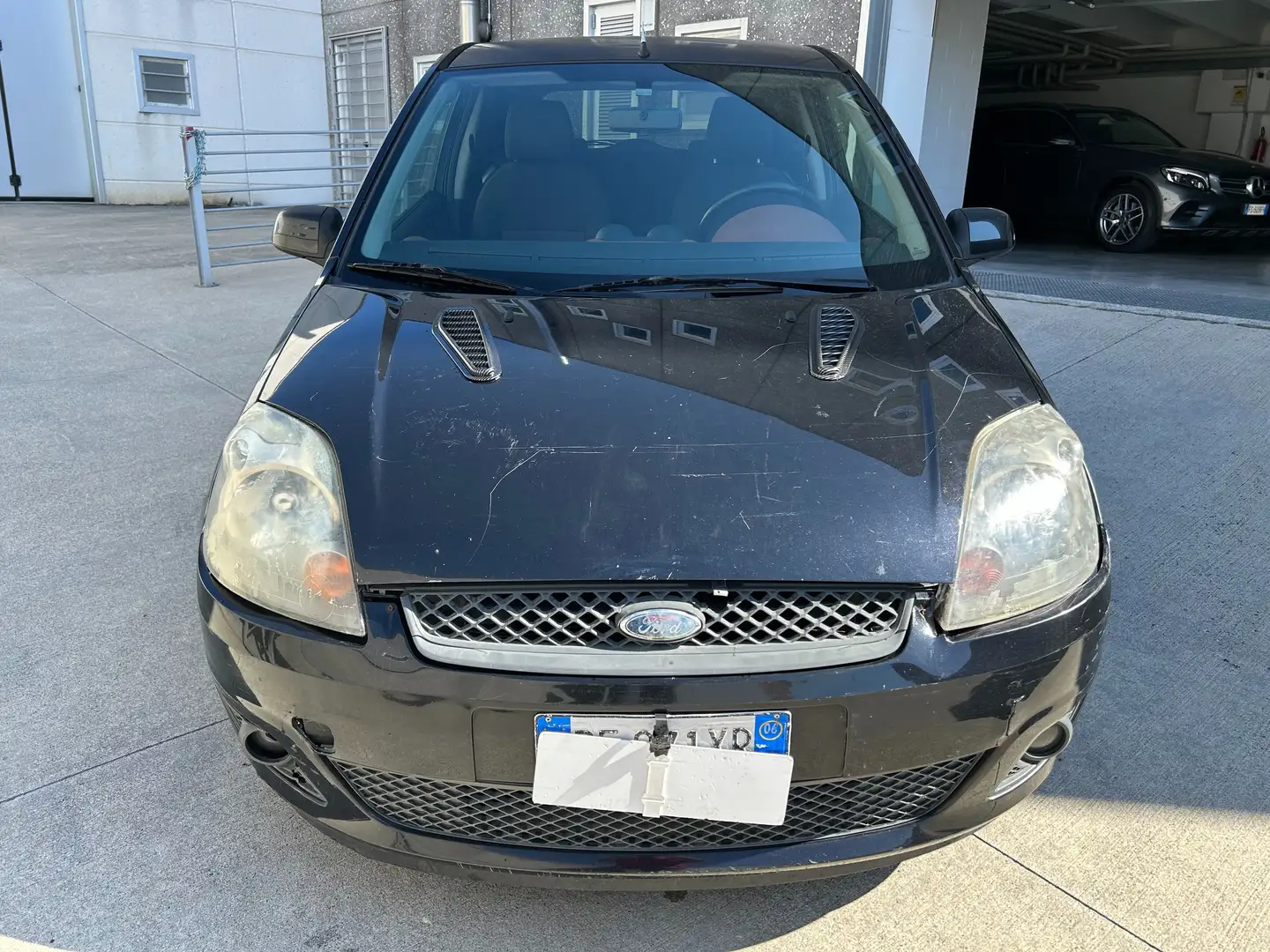 Ford Fiesta 1.4 tdci 3p Titanium NEOPATENTATI!!! Schwarz - 2