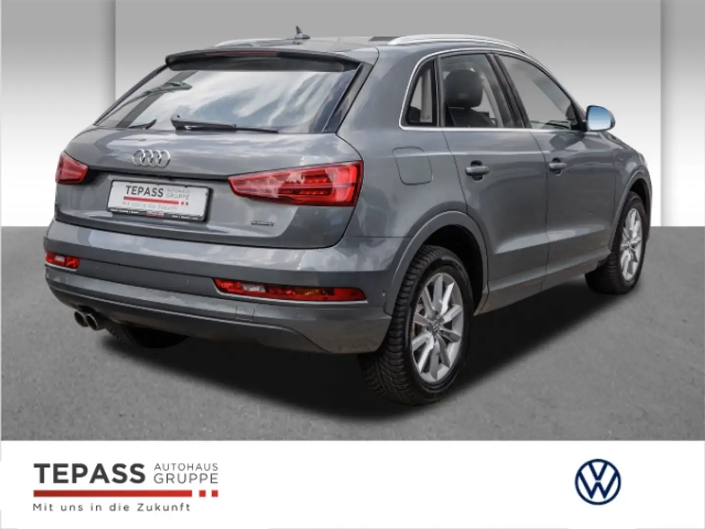 Audi Q3 2.0 TFSI quattro sport NAVI KLIMA LED KAM PDC GJR Grau - 2