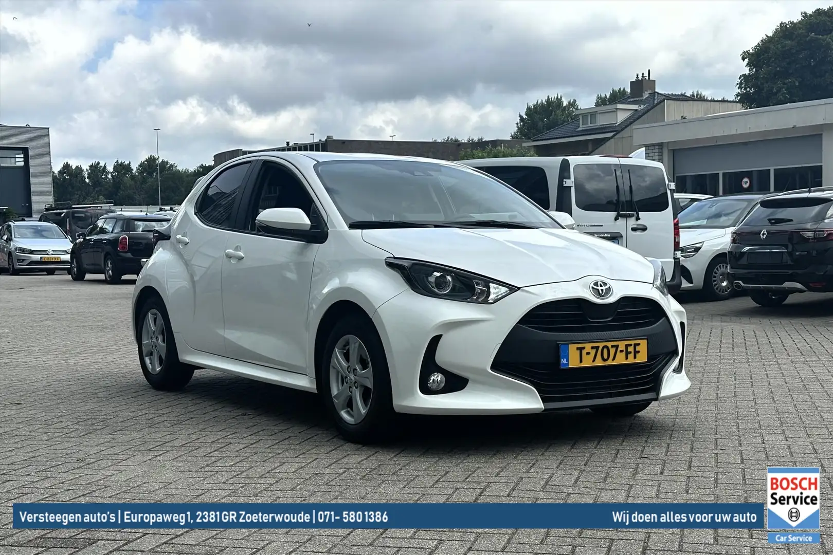 Toyota Yaris 1.5 Hybrid 116pk CVT Dynamic Wit - 2