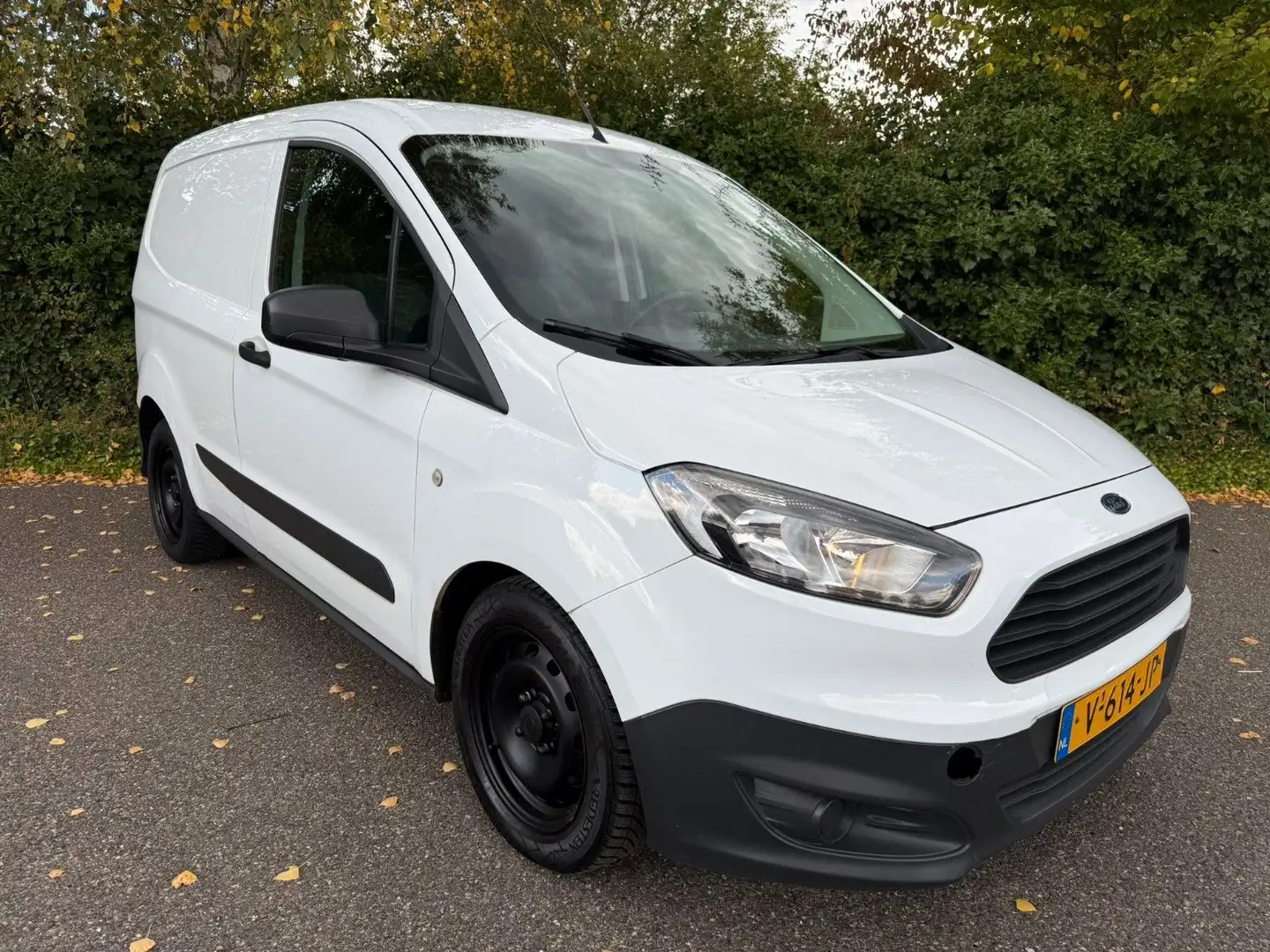 Ford Transit Courier 1.5 TDCI BUS VAN Edition KASTEN - 2
