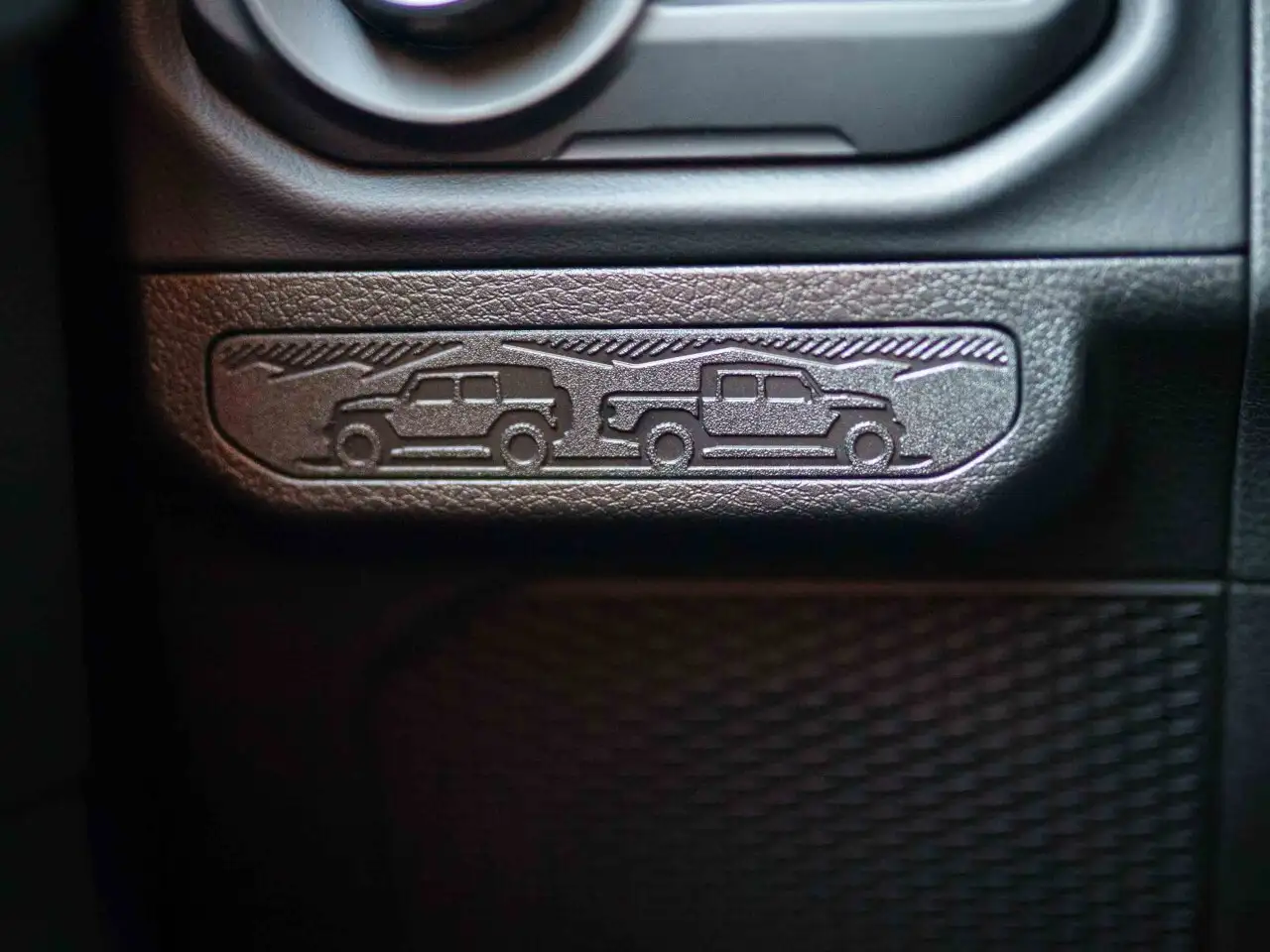 Jeep Wrangler photo Jeep Wrangler