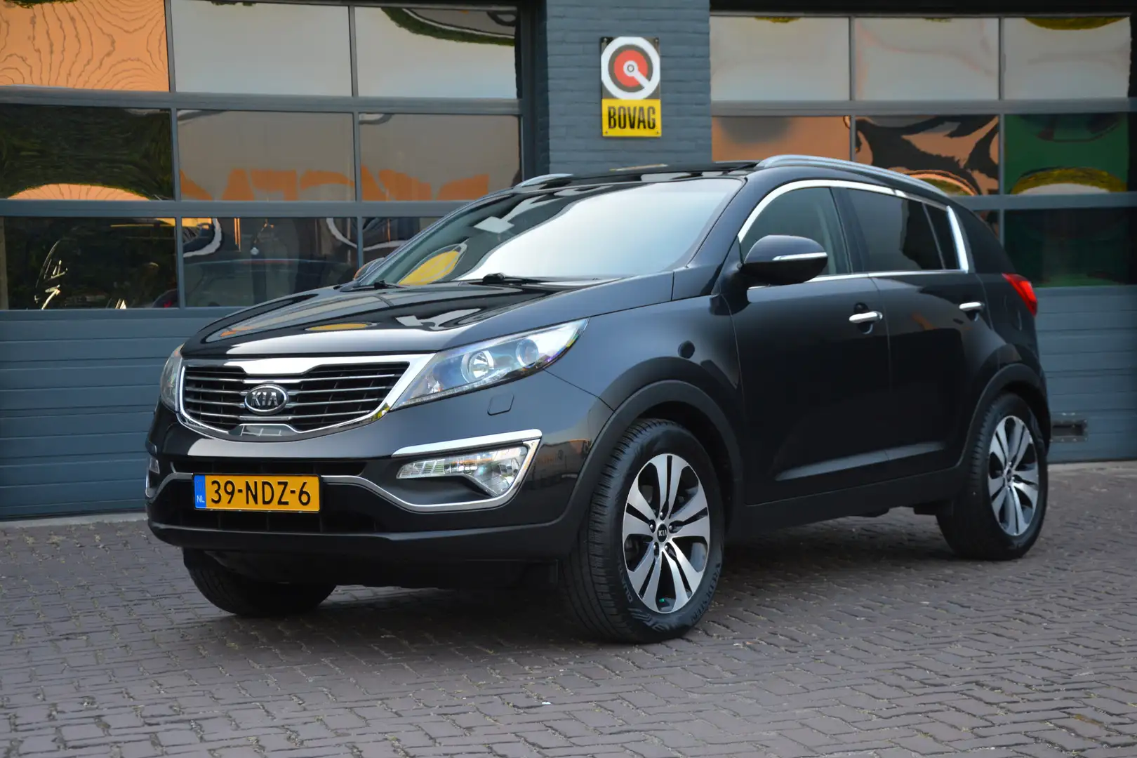 Kia Sportage 2.0 X-Clusive First Edition Automaat Negro - 2