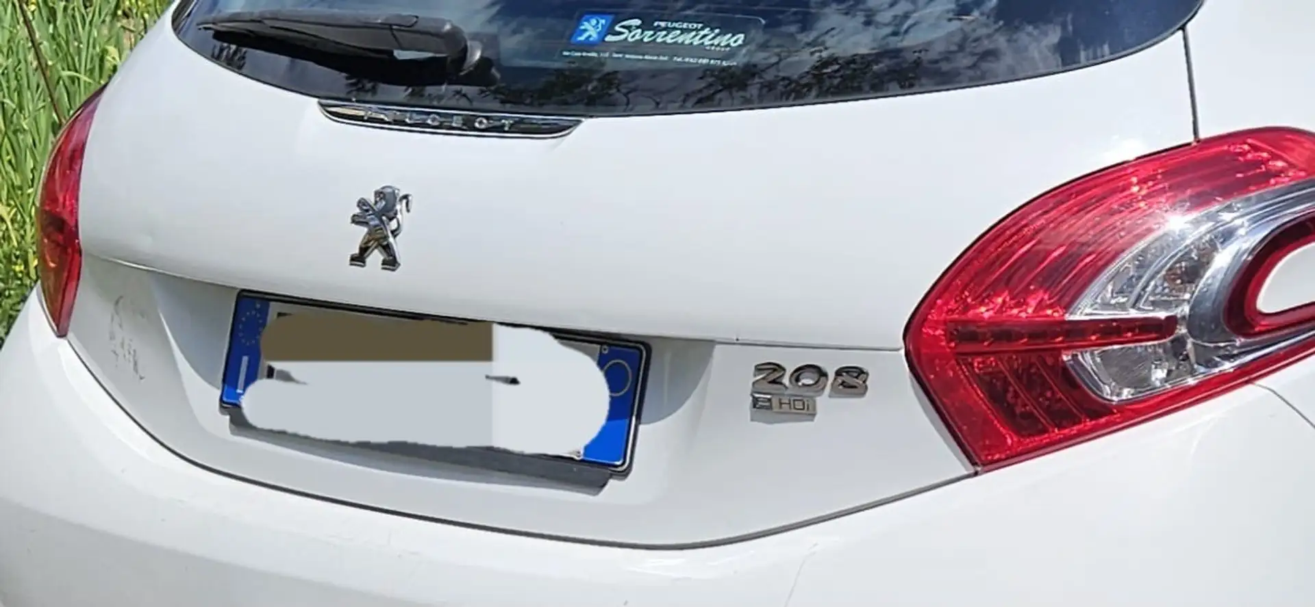Peugeot 208 5p 1.4 e-hdi 8v Active s&s robot - 1