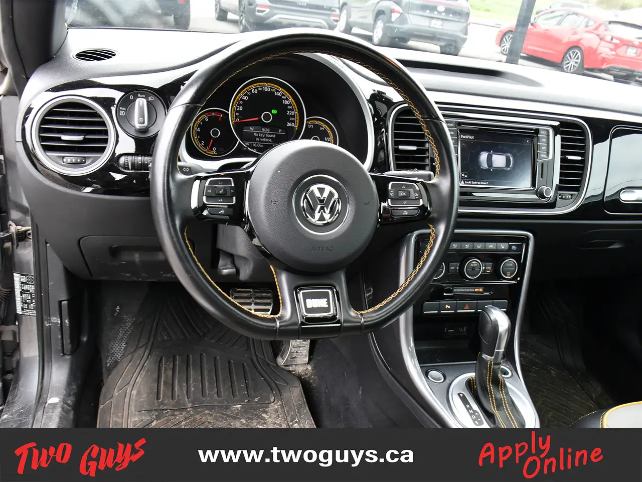 Volkswagen Beetle снимка Volkswagen Beetle