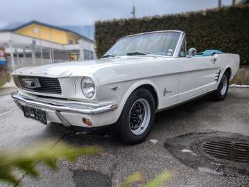 Cabriolet (C-Code V8, AT, Historische ZL)