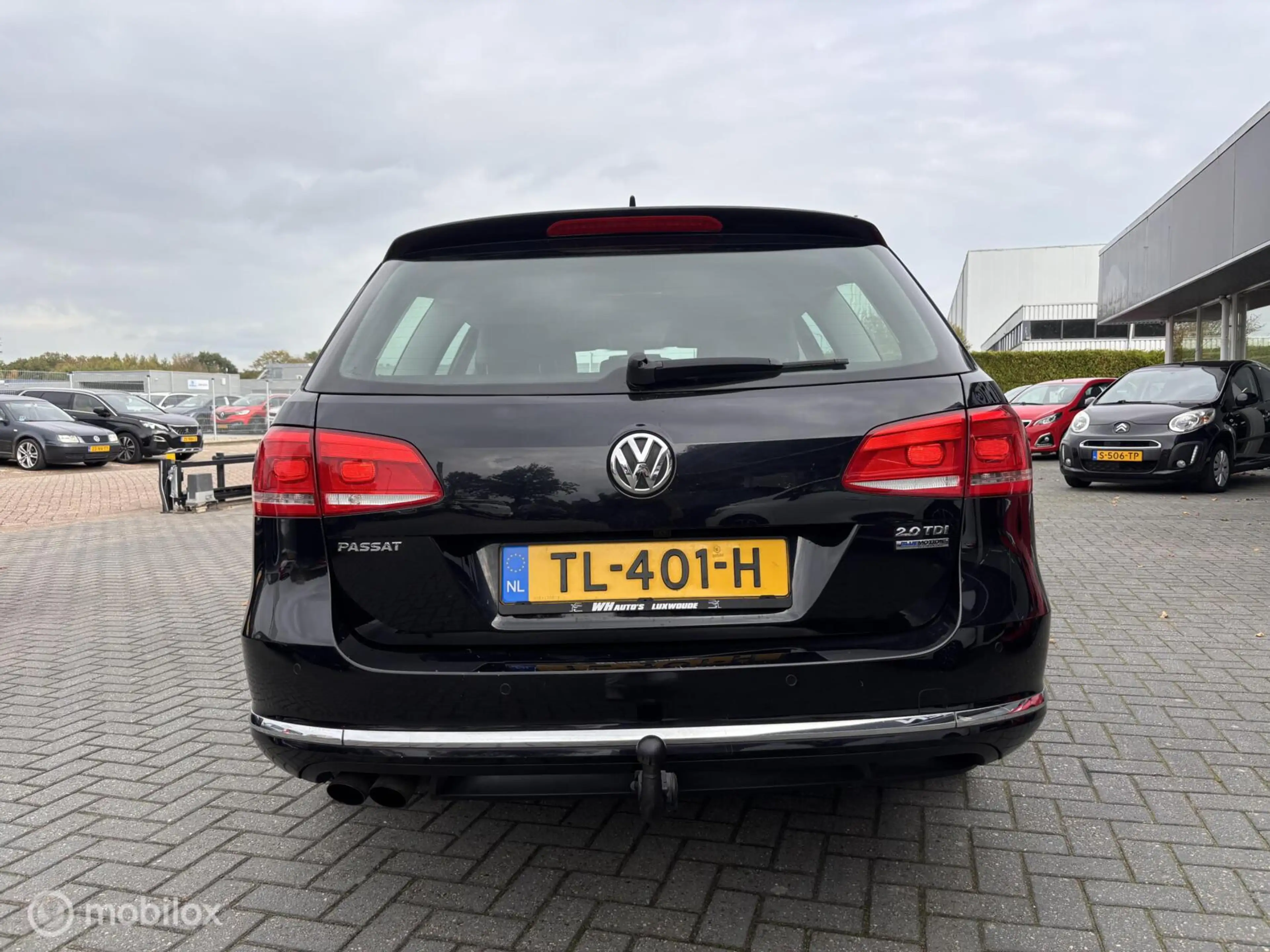 Volkswagen Passat Variant 2.0 TDI Highline BlueMotion — photo 9