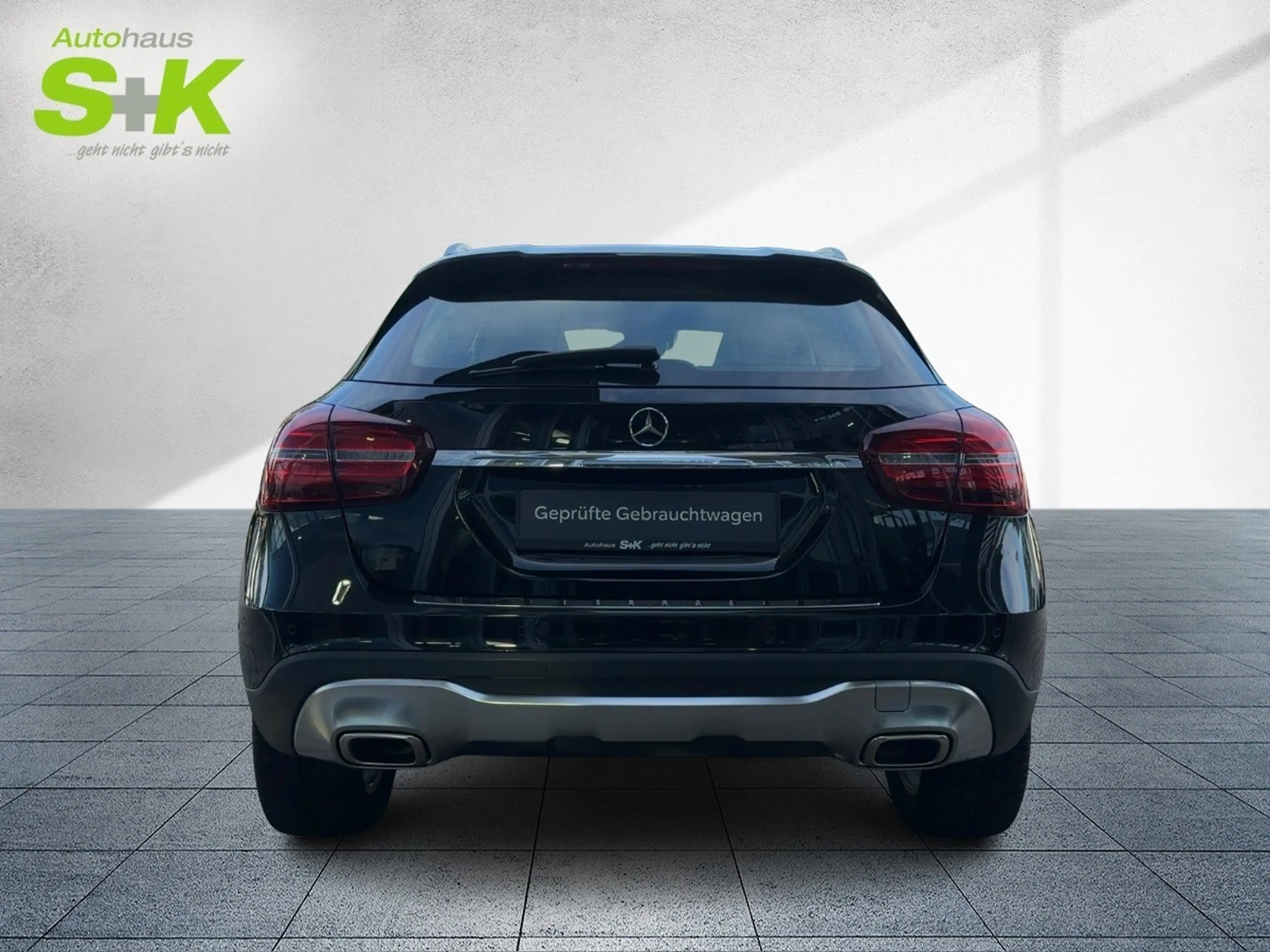 Mercedes-Benz GLA 220 4Matic *Navi*PDC Hinten*Klima*** ABS ESP SERVO — photo 3