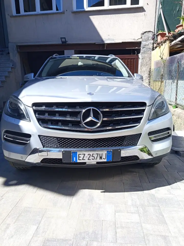 Mercedes-Benz 250